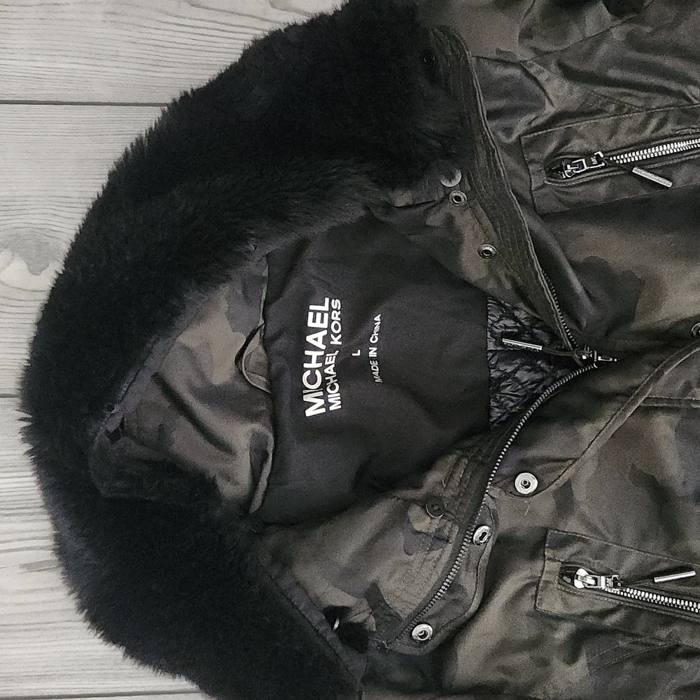 Michael Kors Faux-fur Hooded Coat - Picture 4 of 10